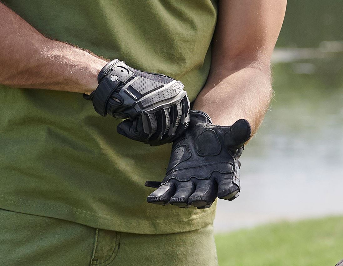 Ochranné pomôcky: e.s. Montážne rukavice Protect + čierna 5