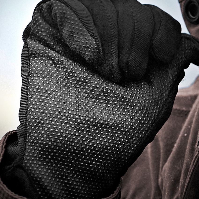 S povrchovou úpravou: Zimné rukavice e.s. Fleece Comfort + čierna 2