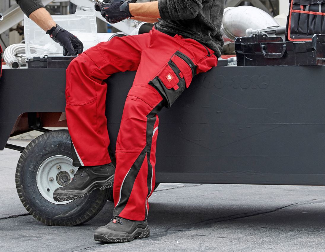 Odevy: SÚPRAVA: nohavice e.s.motion + šortky + osuška + červená/čierna 1