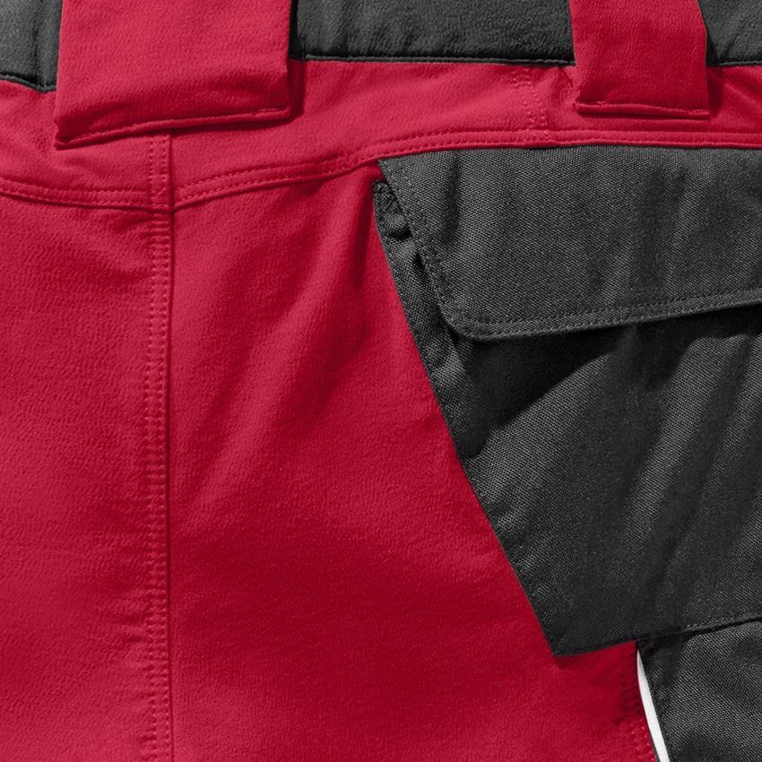 Témy: Funkčné šortky e.s.dynashield + ohnivá červená/čierna 2