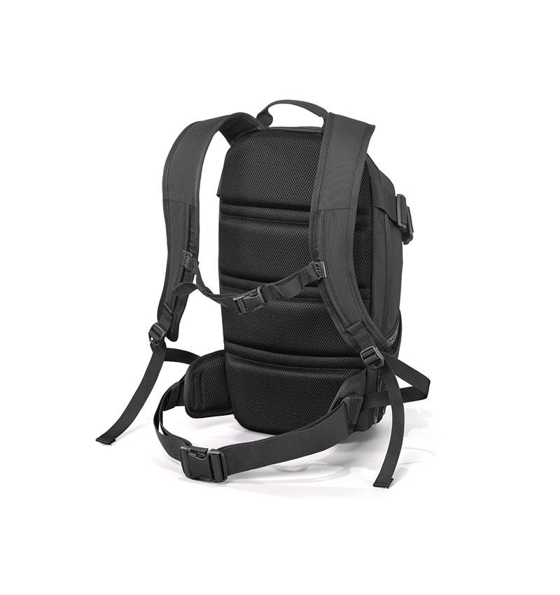 Doplnky: e.s. OLED Backpack + čierna 4